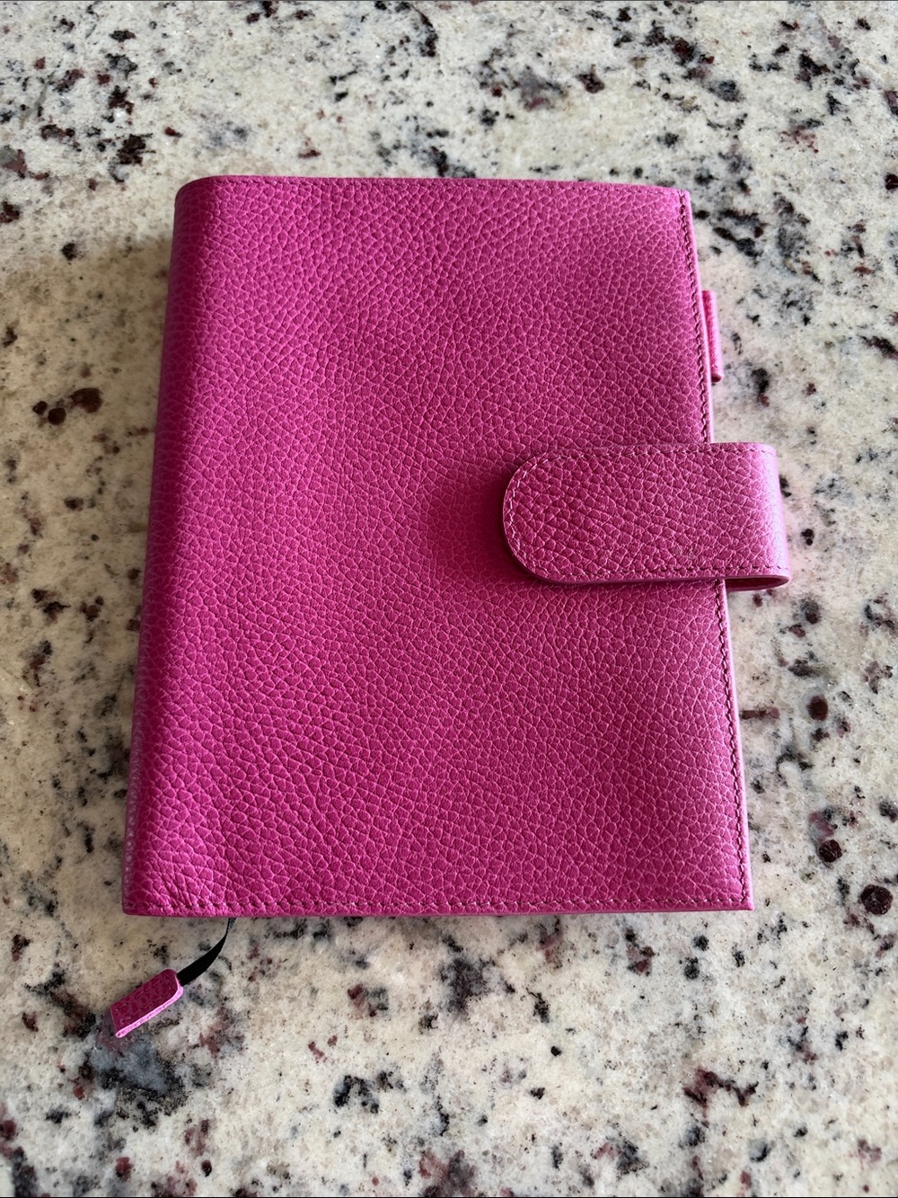 Moterm b6 Cover Raspberry